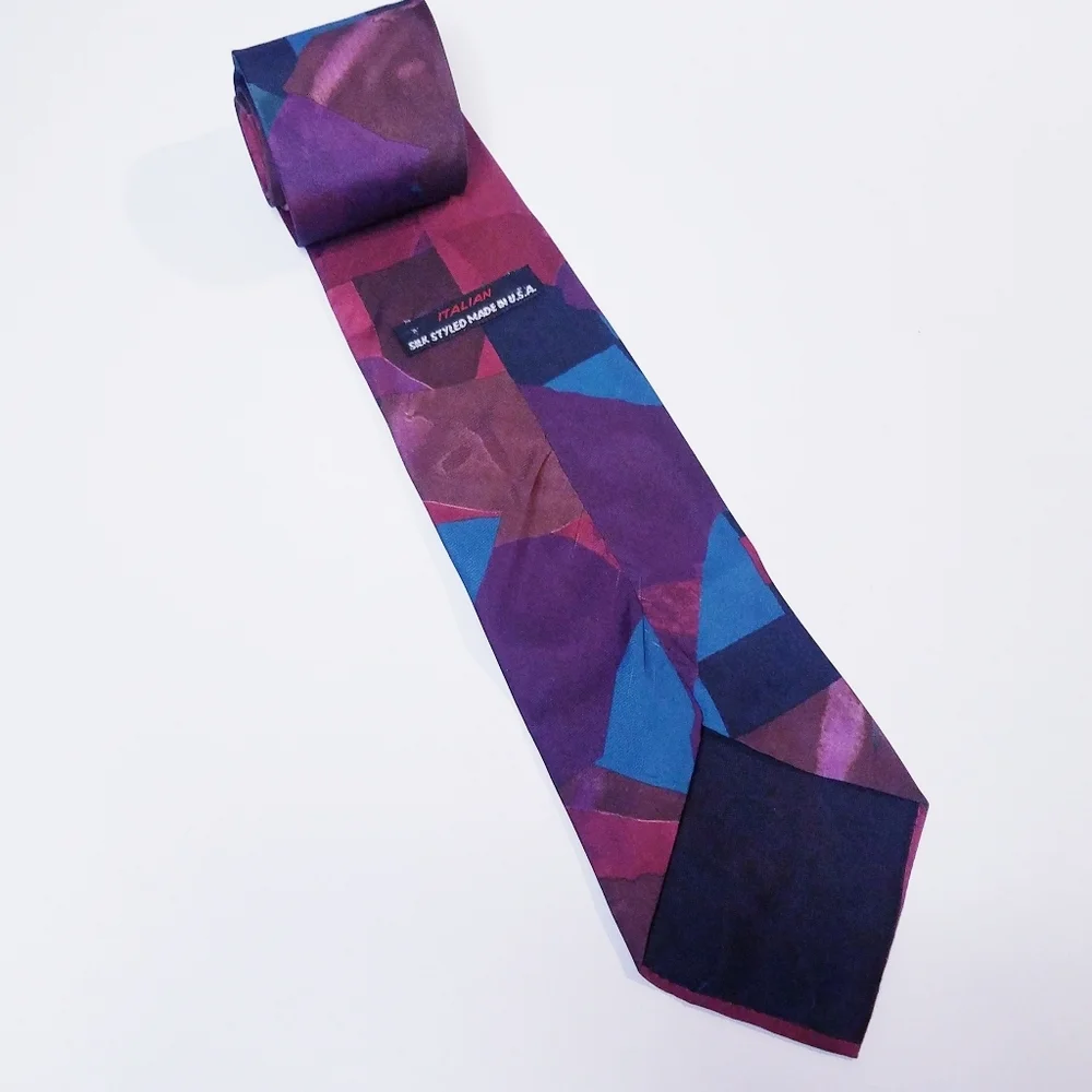 Italian Men's Tie Silk Abstract Shapes Purple Blue Styled Made in USA